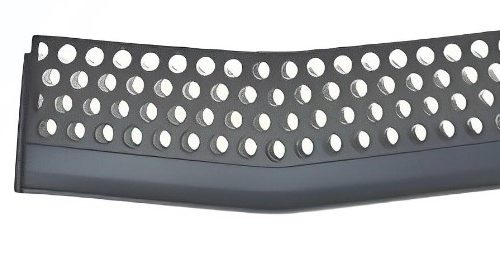 GRILLE INSERT - CENTER